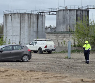 Поліція Латвії підтвердила, що в нафтобазу в Резекне врізалися два дрони — країна розпочала розслідування