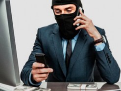 Украинцам рассказали, что делать, если донимают телефонные мошенники