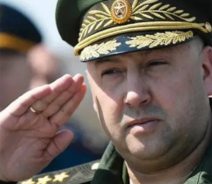 Фонд Навального розповів про зв’язок командувача війни в Україні Суровікіна з другом Путіна
