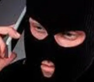 Шахраї навчилися підробляти голоси родичів за допомогою ШІ — як розпізнати обман