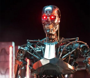 Повстання машин реальне: у Китаї “військовий” ШІ вчать протистояти ворогам-людям