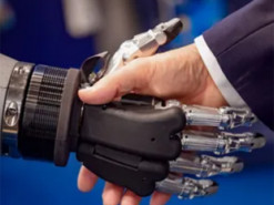 Технологічні гіганти перетворили Україну на військову лабораторію штучного інтелекту – Time