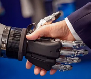 Технологічні гіганти перетворили Україну на військову лабораторію штучного інтелекту – Time