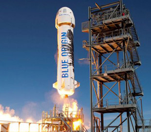 Blue Origin анонсировала следующий туристический полет к орбите: дата запуска ракеты