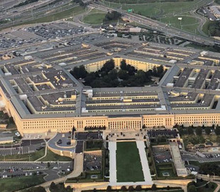 Скандал у Пентагоні: третій високопосадовець усунений через витоки секретів, - Politico