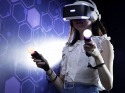 Sony представила шлем виртуальной реальности для PlayStation 5