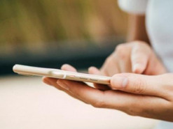 Друг просить в борг: у Чернігові жінка переказала шахраям понад 10 тисяч гривень