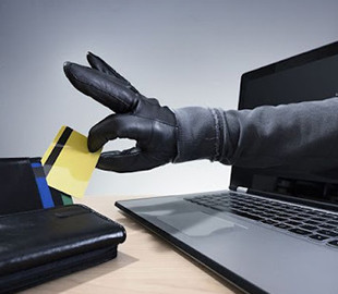 Чоловік, видаючи себе за представника міжнародної організації, ошукав людей на понад 40 тис. грн