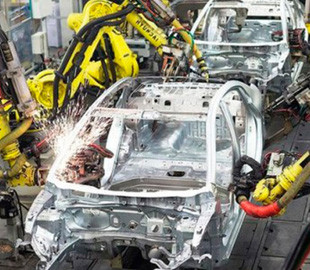 Експерти розповіли, коли закінчиться дефіцит чіпів в автопромі