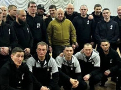 Тату зі свастикою та низка вбивств: ЗМІ показали, кого з зеків-"вагнерівців" помилував Пригожин