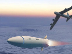 США провели успішне випробування гіперзвукової ракети AGM-183