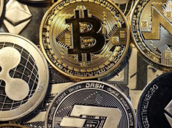 Капітан біля керма: як криптоіндустрія пережила перший рік президентства Дональда Трампа