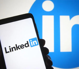 LinkedIn працює над додаванням ігор-головоломок у свої застосунки