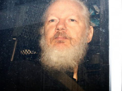 Суд в Лондоне отказал Ассанжу в освобождении под залог