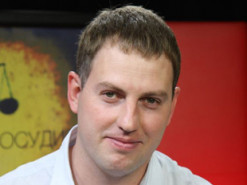 В России основателя Gulagu.net арестовали заочно по делу о мошенничестве