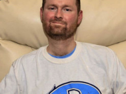 В 37 лет умер вдохновитель знаменитого интернет-челленджа, собравшего 220 млн долларов