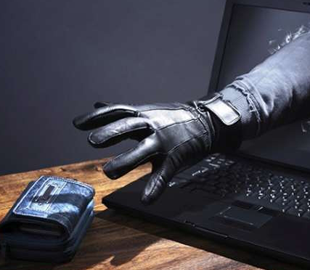 Інтернет-шахрай видурив у жінки 140 000 гривень