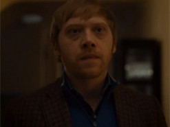 Apple TV+ презентовал официальный трейлер второго сезона хоррор-сериала "Дом с прислугой"