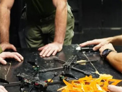 У Чехії організація, що збирає гроші на дрони для України, опинилася в центрі розслідування шахрайства