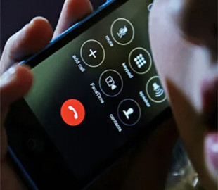 Незнайомі номери набридають дзвінками: як налаштувати Android та iPhone