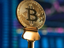 Біткойн до кінця року може вдвічі зрости у ціні - Reuters