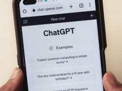 Що категорично не можна розповідати ChatGPT: 7 заборонених тем для вашої безпеки