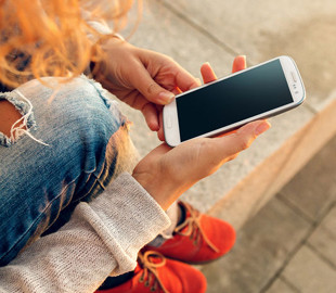 Эксперт рассказал про способы, минимизирующие вред от смартфона