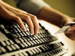 "Карта заблокирована": клиенты Ощадбанка получают SMS от аферистов