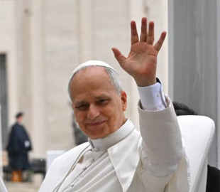 Папа Римський попереджає про великі проблеми через швидке зростання статків бізнес-еліти