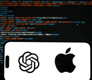Apple розглядає можливість використати для Siri чужі моделі штучного інтелекту