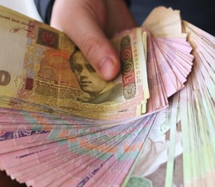 Зникло майже 55000 грн: псевдобанкір привласнив заощадження жительки Тернопільщини