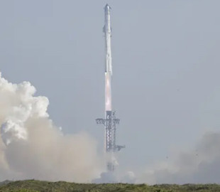 Контракт на 1,6 млрд доларів: SpaceX отримала замовлення США на 18 запусків Falcon 9 — Reuters