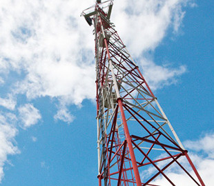 Мобільним операторам спростили будівництво базових станцій: як це позначиться на абонентах