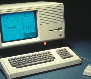 Как выглядела первая реклама Apple (Фото)