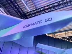 У Польщі представили БПЛА-камікадзе Warmate 50, здатного долетіти до Москви