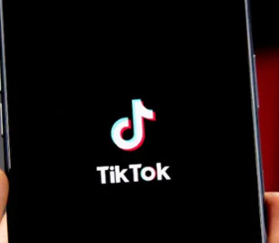 TikTok посилює цензуру: менше показів отримують повідомлення з підтримкою України та Ізраїлю