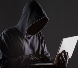 Шахраї виманили у чоловіка 40 тисяч гривень під приводом участі у неіснуючій програмі