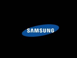Samsung запатентовала гибкий смартфон с физической клавиатурой