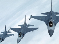 F-16 проти X-62A без пілота: з’явилися нові деталі унікального “повітряного бою”