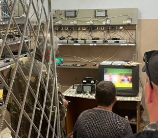 СБУ заблокувала діяльність кабельної мережі, яка транслювала у містечку на Житомирщині російські телеканали