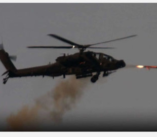 Американські розробники впеше успішно запустили бойовий дрон класу ALE з ударного гелікоптера AH-64E Apache