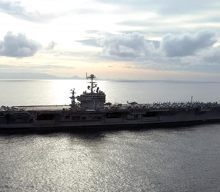 На межі можливостей: скільки ще авіаносець USS Abraham Lincoln зможе протистояти Ірану