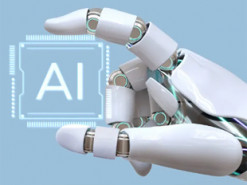 Гаряча лінія Мінцифри: на дзвінки українців цілодобово відповідатиме ШІ