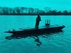 Німецькі розробники представили бойовий дрон, що запускається з торпеди підводного човна