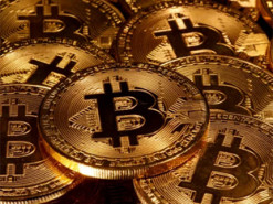 Разработчик токена приобрел биткоинов на 3 миллиарда долларов