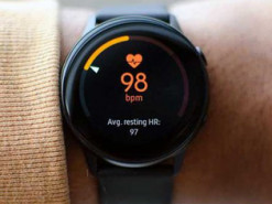 Разработка ученых позволит заряжать смарт-часы от человека