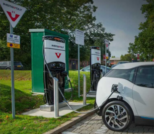 Таїланд планує перейти на електромобілі до 2035 року