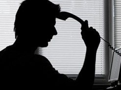 Сійярто звинуватив іноземні спецслужби у прослуховуванні свого телефона