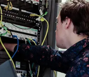 Российские IT-компании уже не могут купить сервера: просят помощи у власти