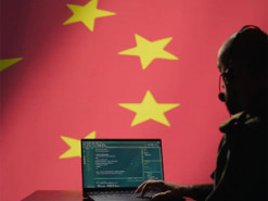 У США викрили працівника телеком-галузі, який 10 років шпигував на користь Китаю